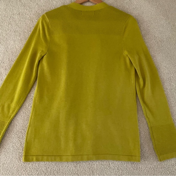 2 PC Bundle: Jones New York Cardigan and Top - Picture 4 of 10